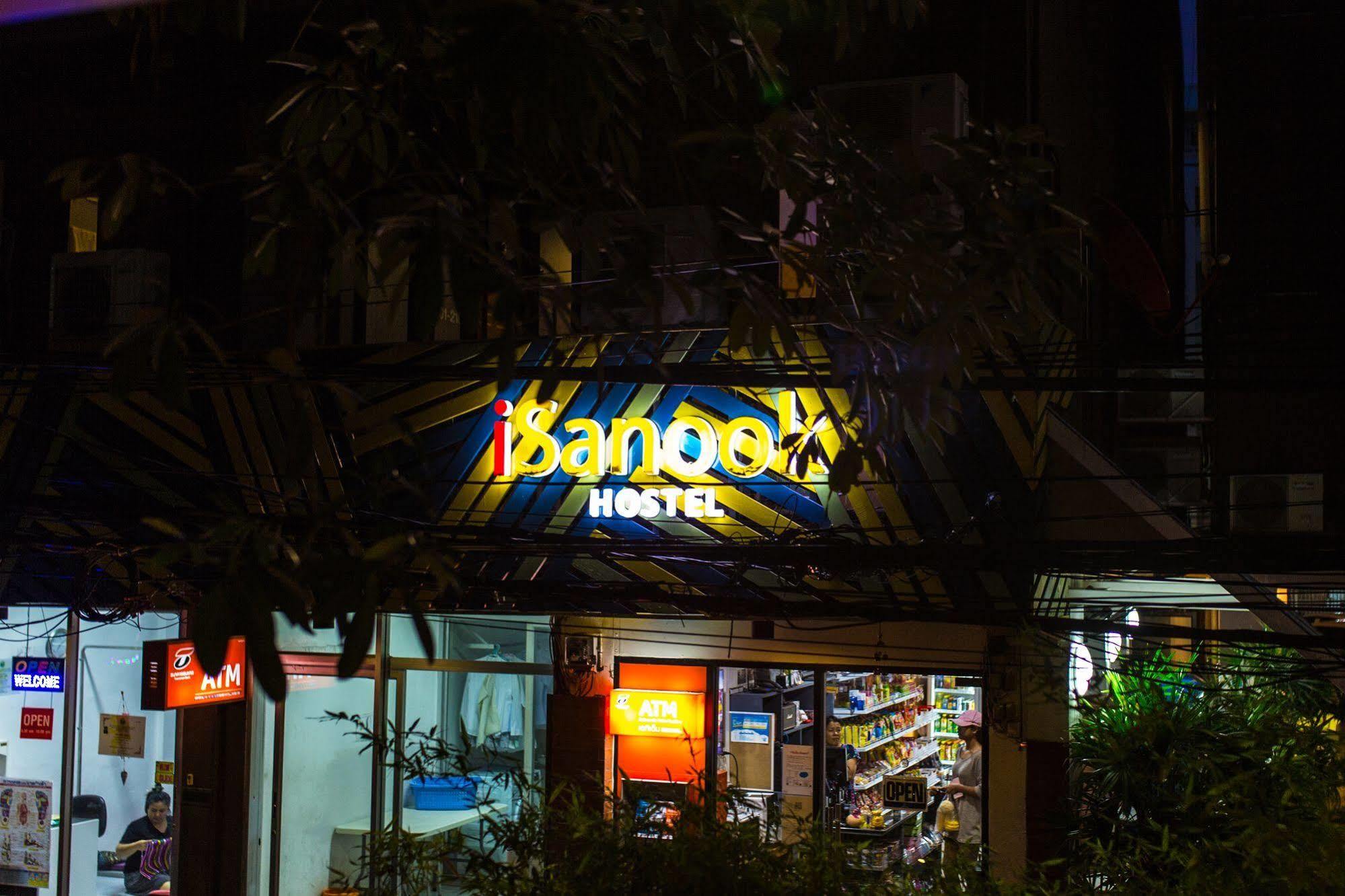 Isanook Hostel Bangkok Exterior photo